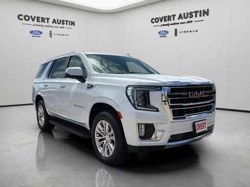 Used 2021 GMC Yukon SLT w/ SLT Premium Package RWD image 7