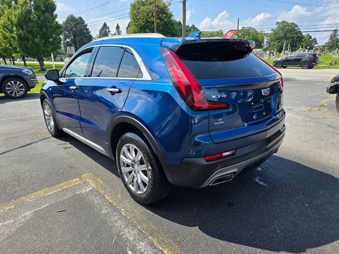 Used 2019 Cadillac XT4 Premium Luxury FWD image 5