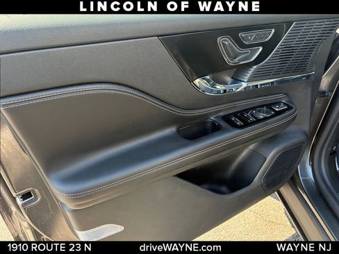 Certified 2020 Lincoln Corsair AWD w/ Equipment Group 101A image 13