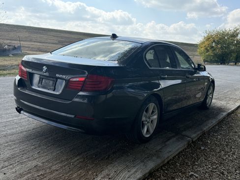 Used 2013 BMW 528i xDrive Sedan image 9