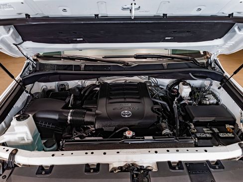 Used 2021 Toyota Tundra SR5 w/ TRD Off-Road Package RWD image 29