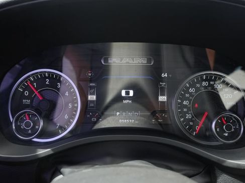 Used 2022 RAM 1500 Lone Star AWD/4WD image 11