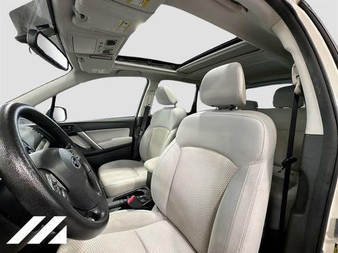Used 2015 Subaru Forester 2.5i Premium w/ Popular Package #2 AWD/4WD image 23