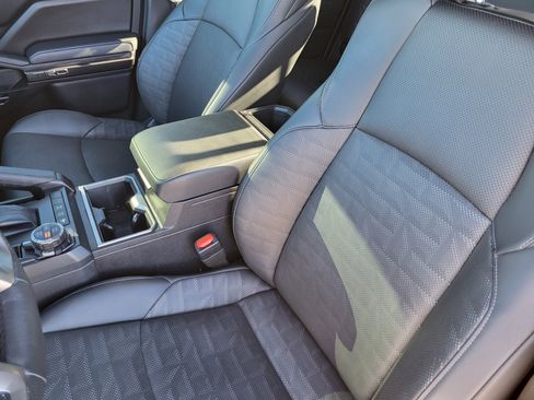 Used 2024 Toyota Tacoma TRD Off-Road w/ TRD Off Road Premium Package image 12