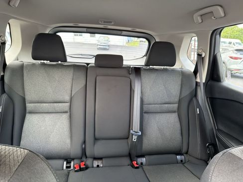 Used 2024 Nissan Rogue SV AWD/4WD image 10