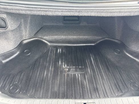 Used 2012 Acura TL SH-AWD image 19