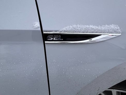 Used 2019 Volkswagen Jetta SEL image 22