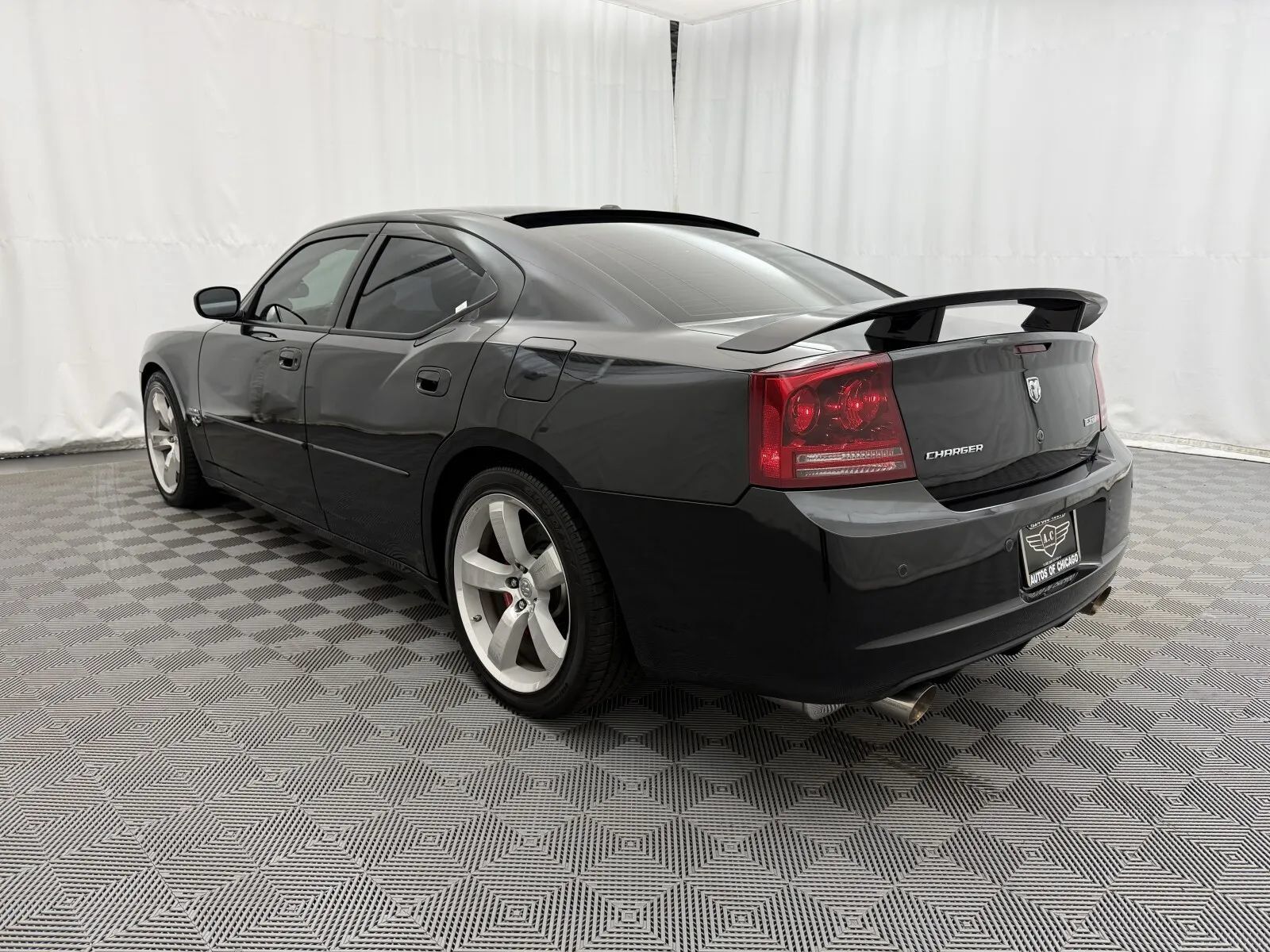 Used 2006 Dodge Charger SRT8 w/ SRT Option Group III RWD image 9
