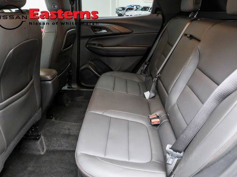 Used 2024 Chevrolet TrailBlazer RS w/ Driver Confidence Package image 40