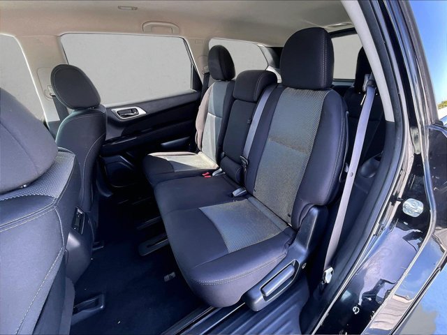 Used 2017 Nissan Pathfinder SV FWD image 28
