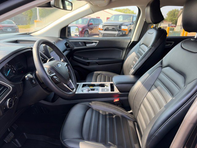 Used 2024 Ford Edge SEL w/ Convenience Package AWD/4WD image 9