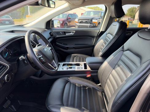 Used 2024 Ford Edge SEL w/ Convenience Package AWD/4WD image 9