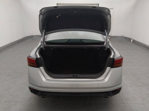Used 2024 Nissan Altima 2.5 SR FWD image 29