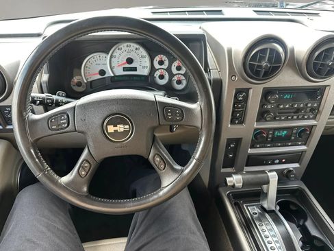 Used 2004 HUMMER H2 AWD/4WD image 7