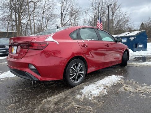 Certified 2023 Kia Forte LXS w/ LXS Technology Package image 3