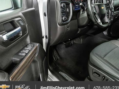 Certified 2021 Chevrolet Silverado 1500 LT AWD/4WD image 7