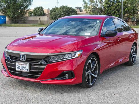 Certified 2022 Honda Accord Sport image 3