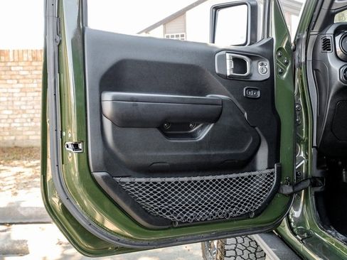 Used 2021 Jeep Wrangler Unlimited Sport image 54