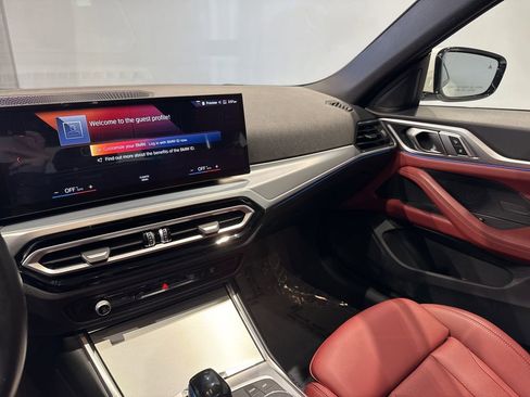 Used 2023 BMW i4 eDrive35 w/ Premium Package image 17