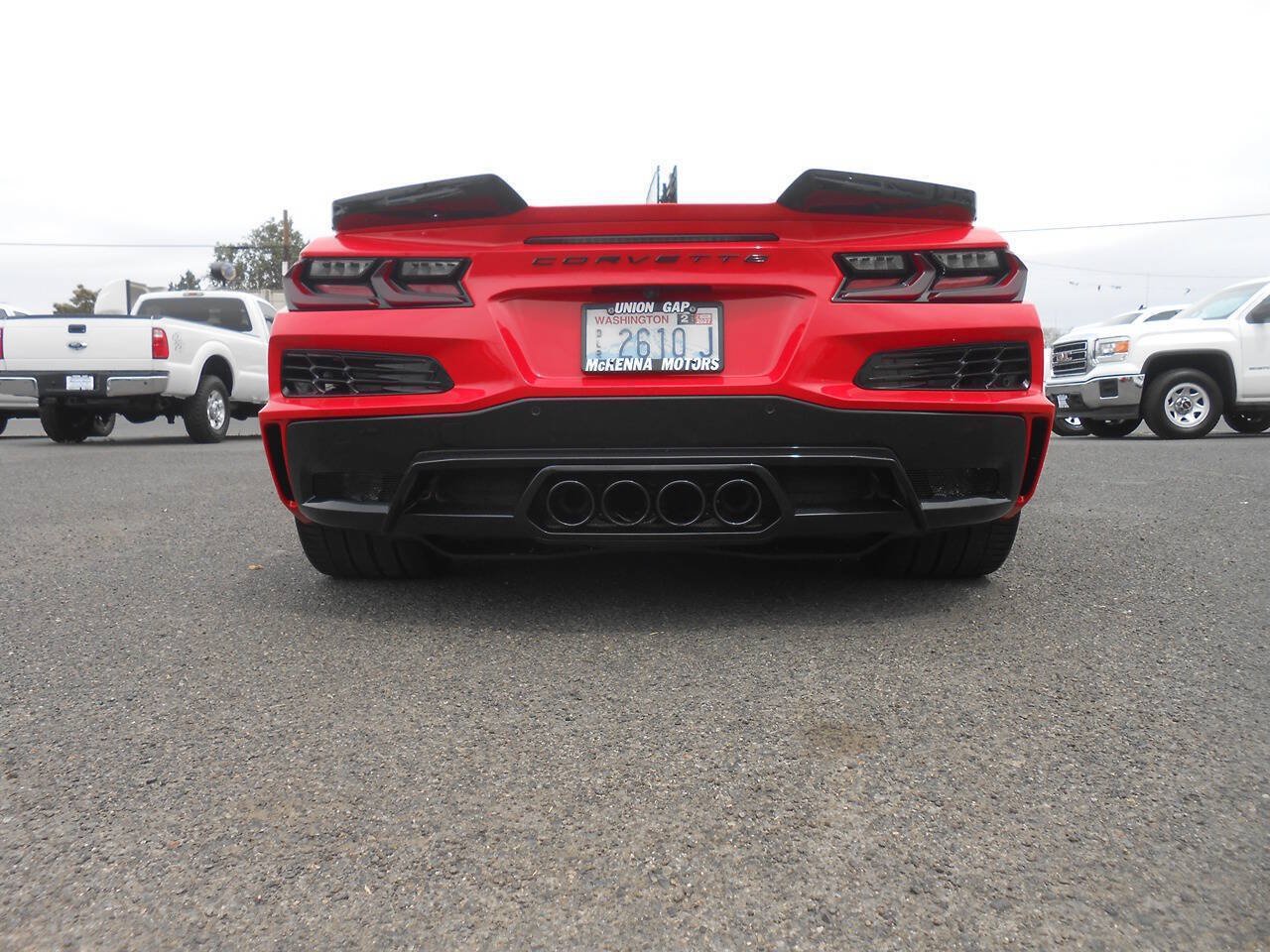 Used 2024 Chevrolet Corvette Z06 RWD image 18