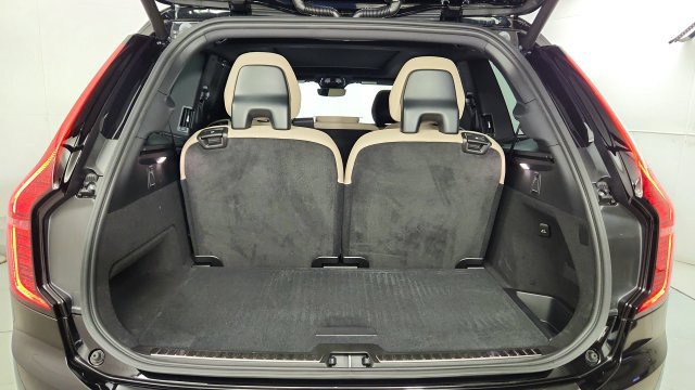 Used 2027 Volvo XC90 B6 Plus AWD/4WD image 43