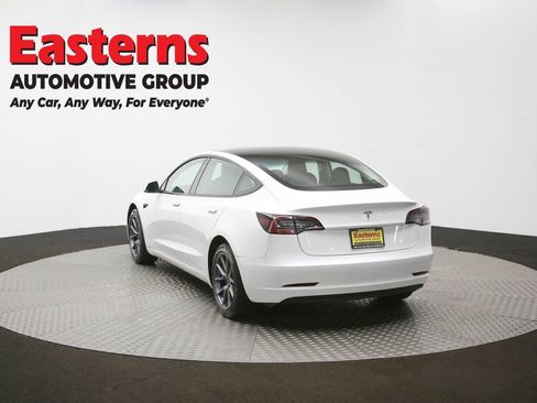 Used 2023 Tesla Model 3 Standard Range image 32