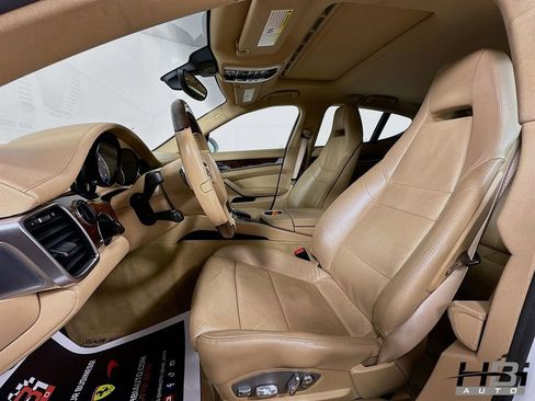 Used 2013 Porsche Panamera 4S image 16