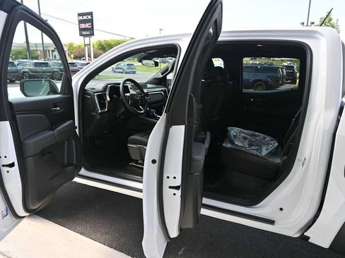 New 2026 GMC Canyon Elevation RWD image 13
