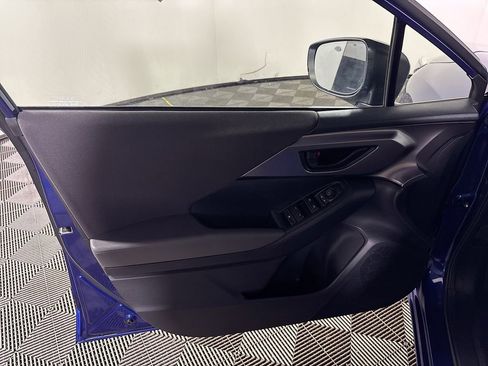 Certified 2024 Subaru Impreza 2.0i image 11