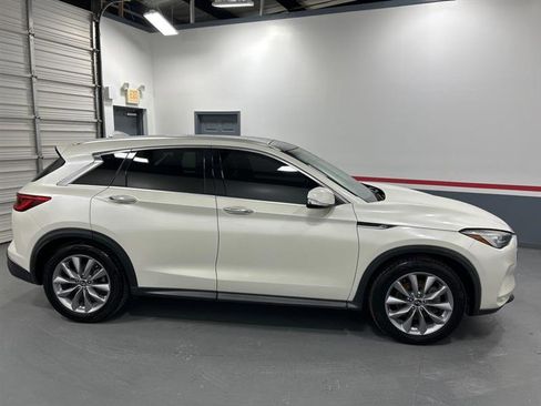 Used 2019 INFINITI QX50 Luxe image 6