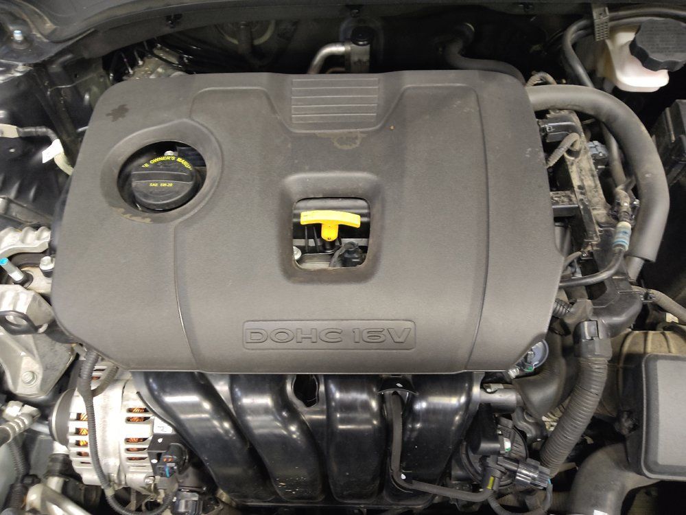 Used 2021 Kia Forte LXS FWD image 30