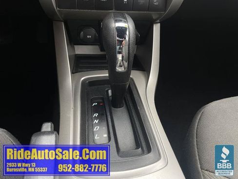 Used 2009 Ford Focus SES FWD image 19
