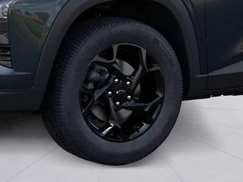 New 2026 Chevrolet Trax LT w/ Driver Confidence Package FWD image 9