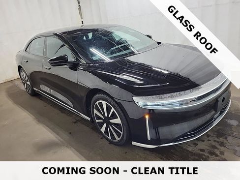 Used 2024 Lucid Air Touring image 1