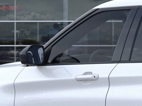 New 2025 Ford Explorer Active image 42