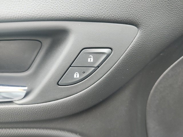 Certified 2024 Chevrolet Equinox RS AWD/4WD image 16
