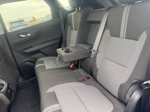 Used 2024 Chevrolet Blazer LT image 24
