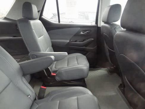 Used 2020 Chevrolet Traverse Premier image 16