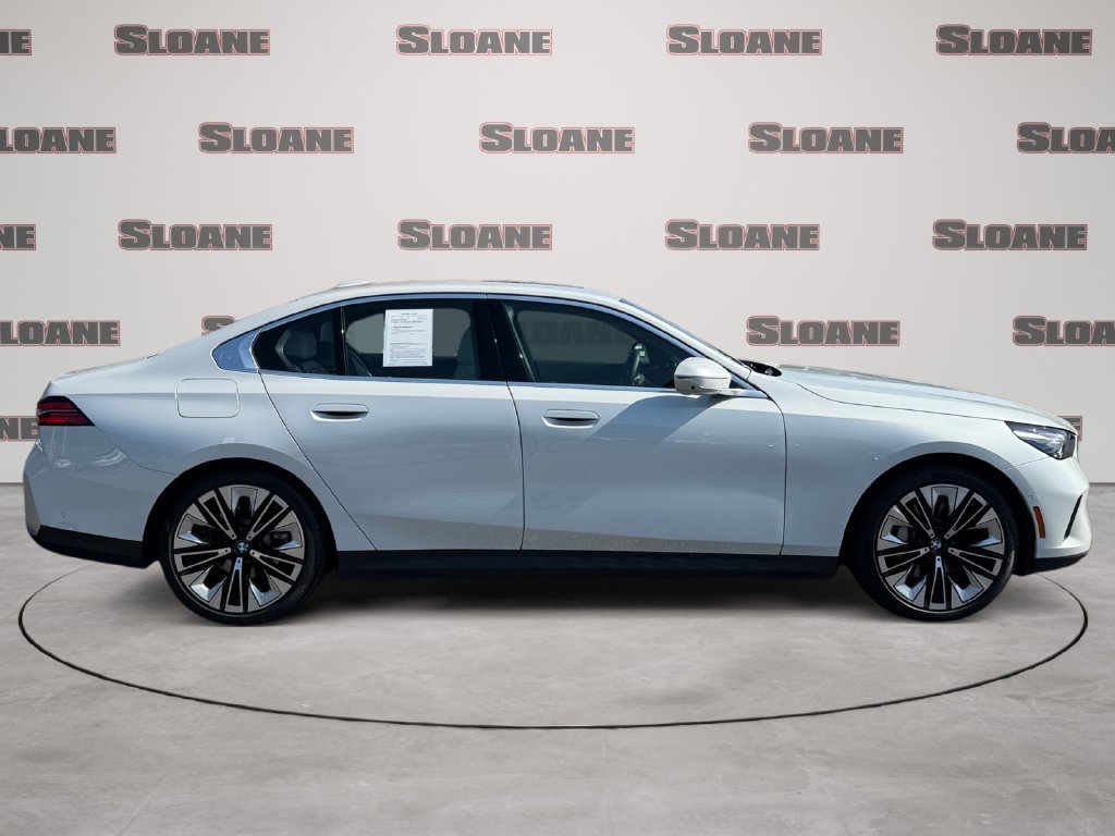 Used 2026 BMW 530i xDrive AWD/4WD image 6