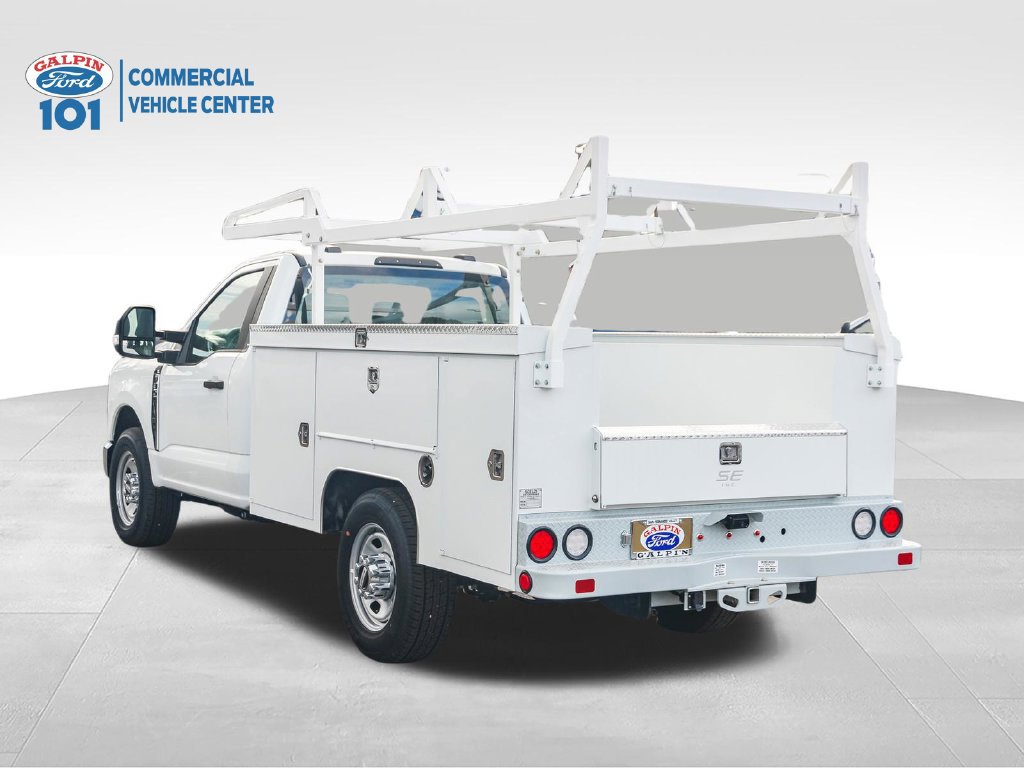 New 2025 Ford F350 XL w/ XL Chrome Package RWD image 6