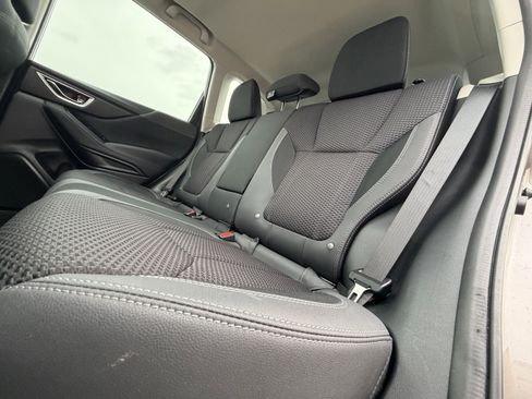 Used 2023 Subaru Forester Premium image 24