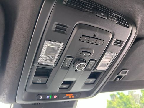Used 2024 Cadillac Escalade Sport Platinum w/ Heavy-Duty Trailer Package AWD/4WD image 66