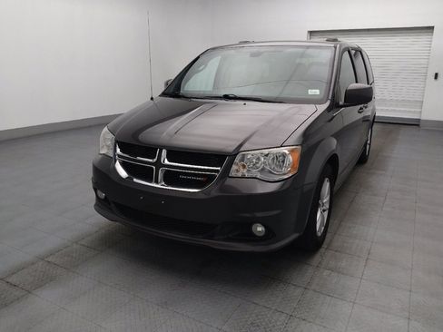 Used 2019 Dodge Grand Caravan SXT FWD image 15