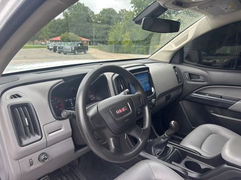 Used 2015 GMC Canyon SL RWD image 10