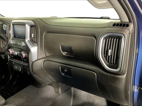 Used 2022 GMC Sierra 1500 SLE image 22