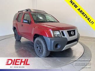 Used 2013 Nissan Xterra X image 1