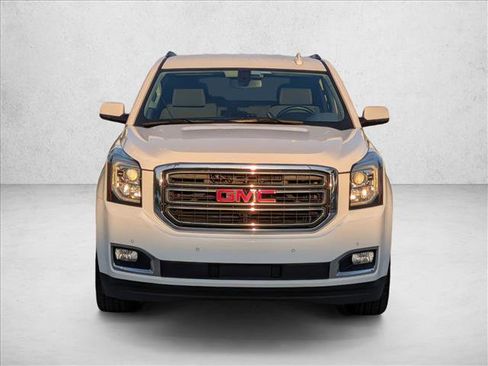 Used 2020 GMC Yukon SLE w/ Convenience Package RWD image 3