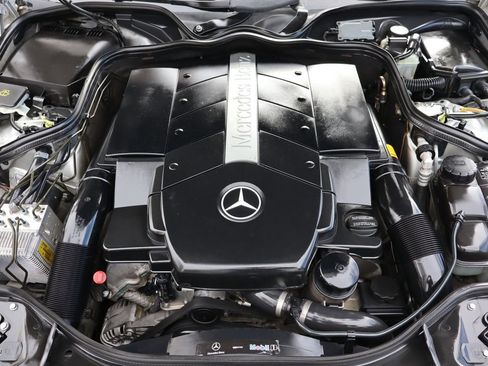 Used 2005 Mercedes-Benz E 500 4MATIC image 40