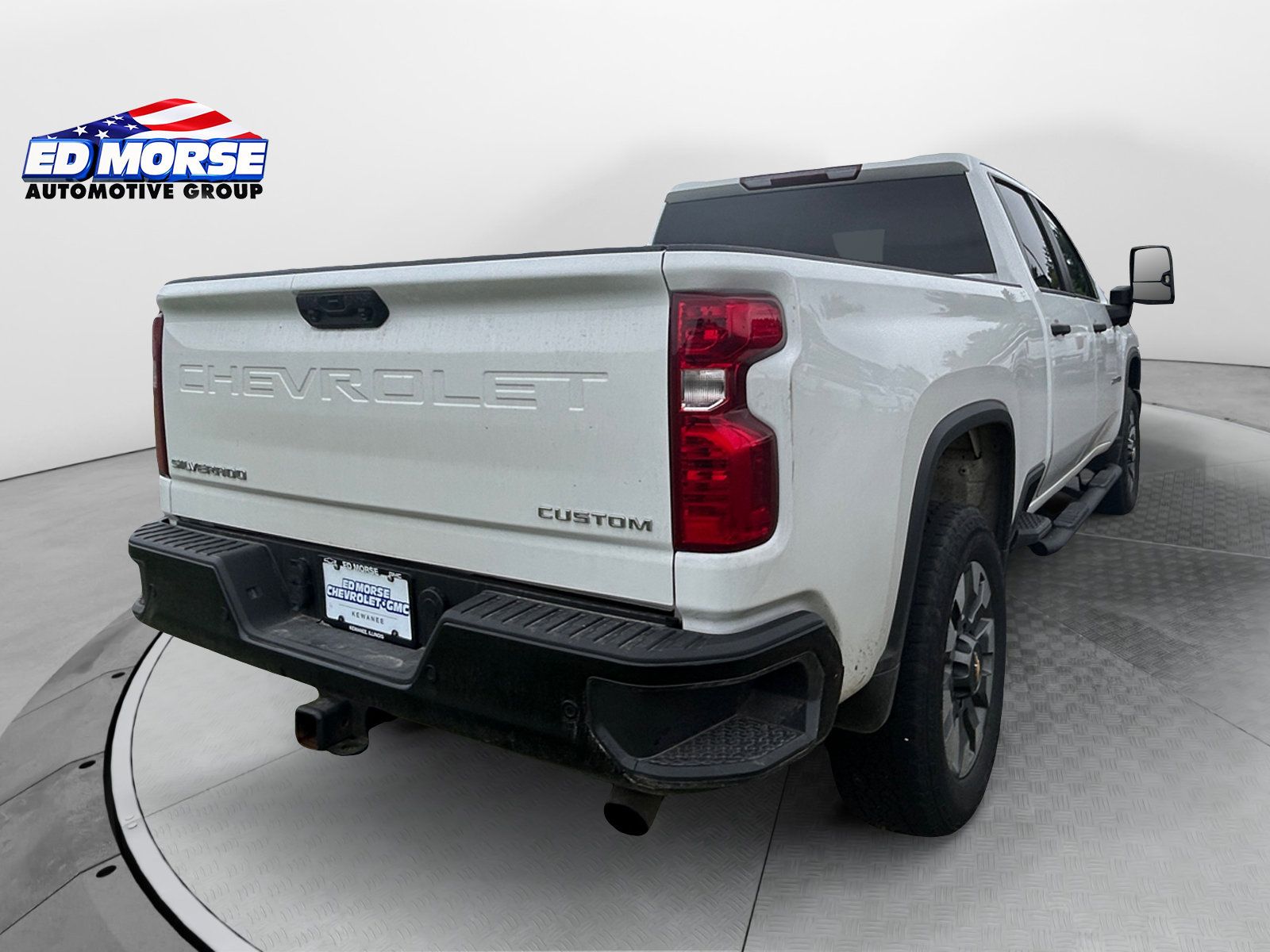Used 2024 Chevrolet Silverado 2500 Custom w/ Custom Value Package AWD/4WD image 5