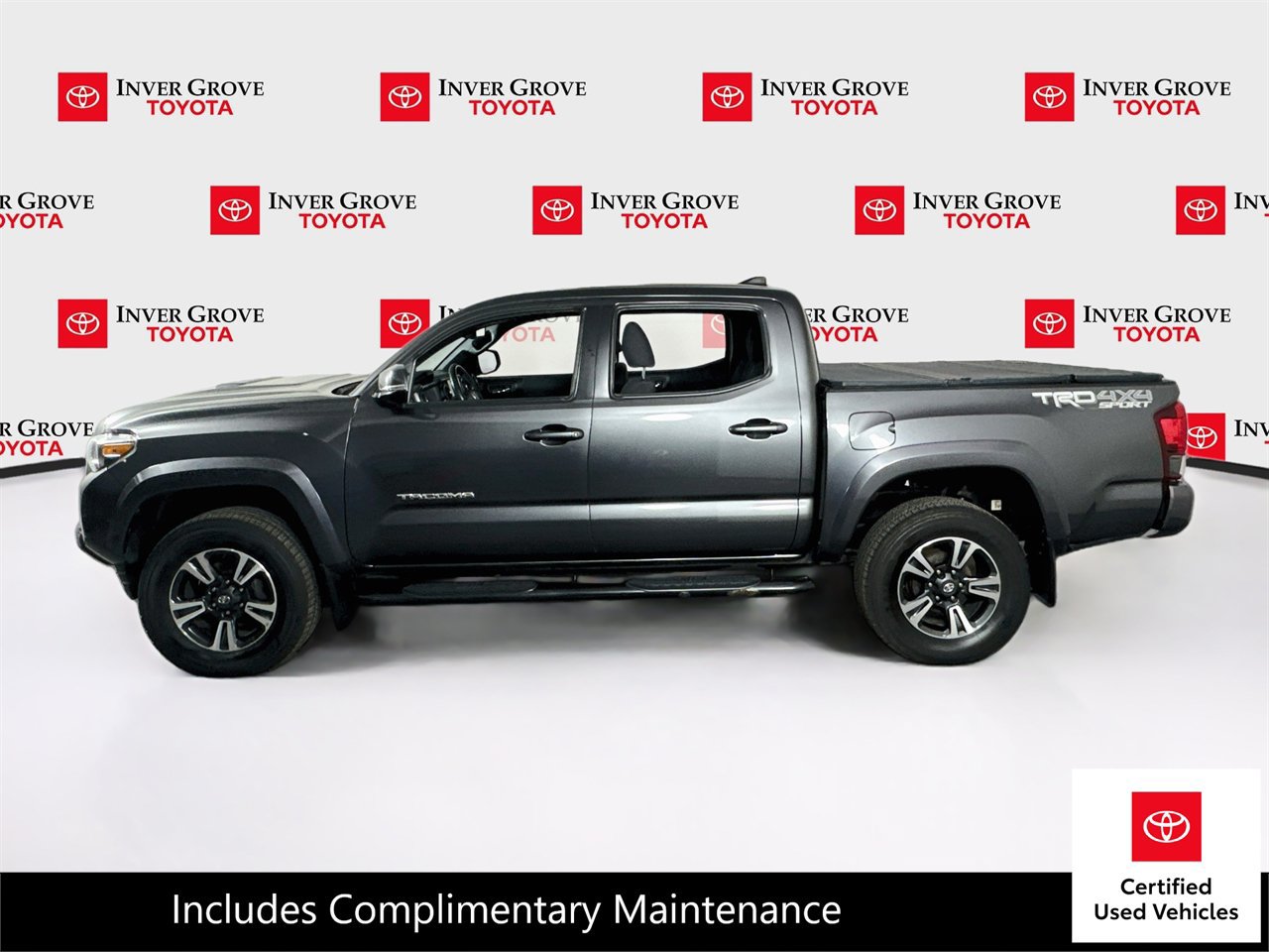 Certified 2019 Toyota Tacoma TRD Sport AWD/4WD image 8